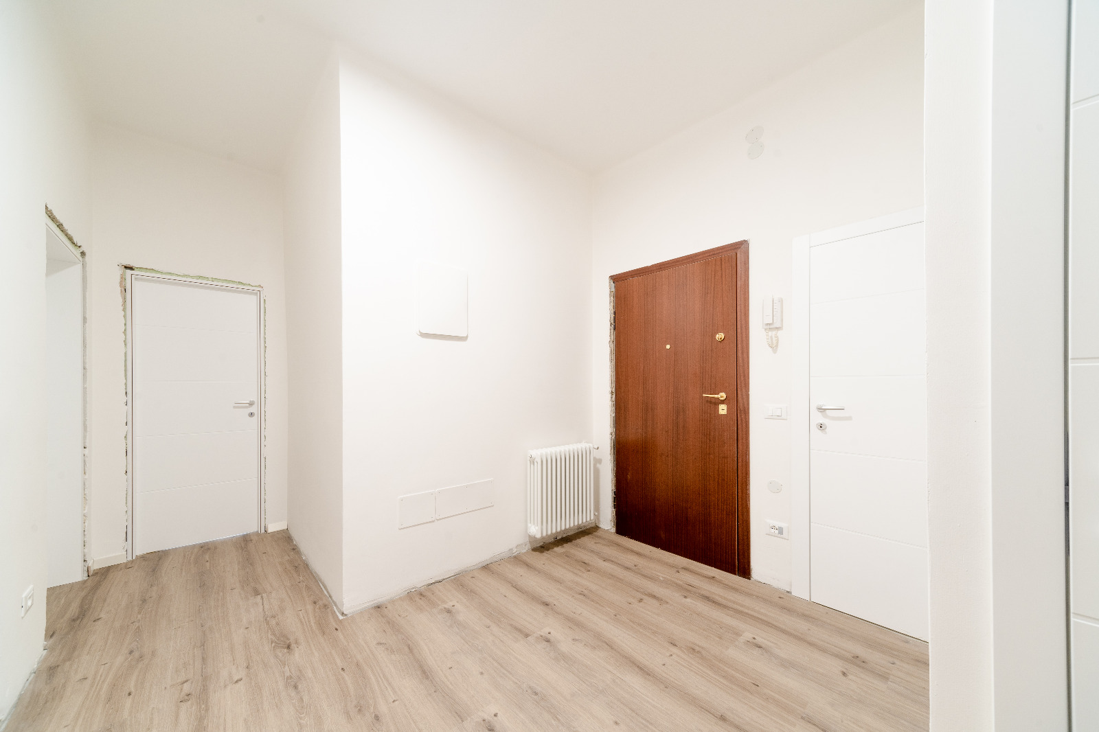 stanza-verona-salasco-pc-12