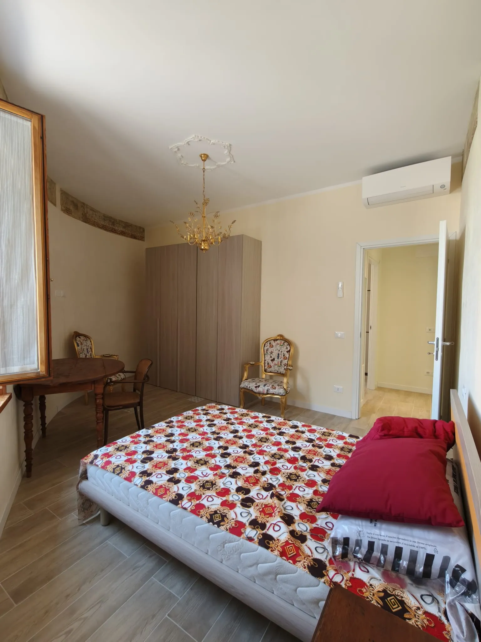 stanza-verona-borgoroma-lucianomanara-c1-4