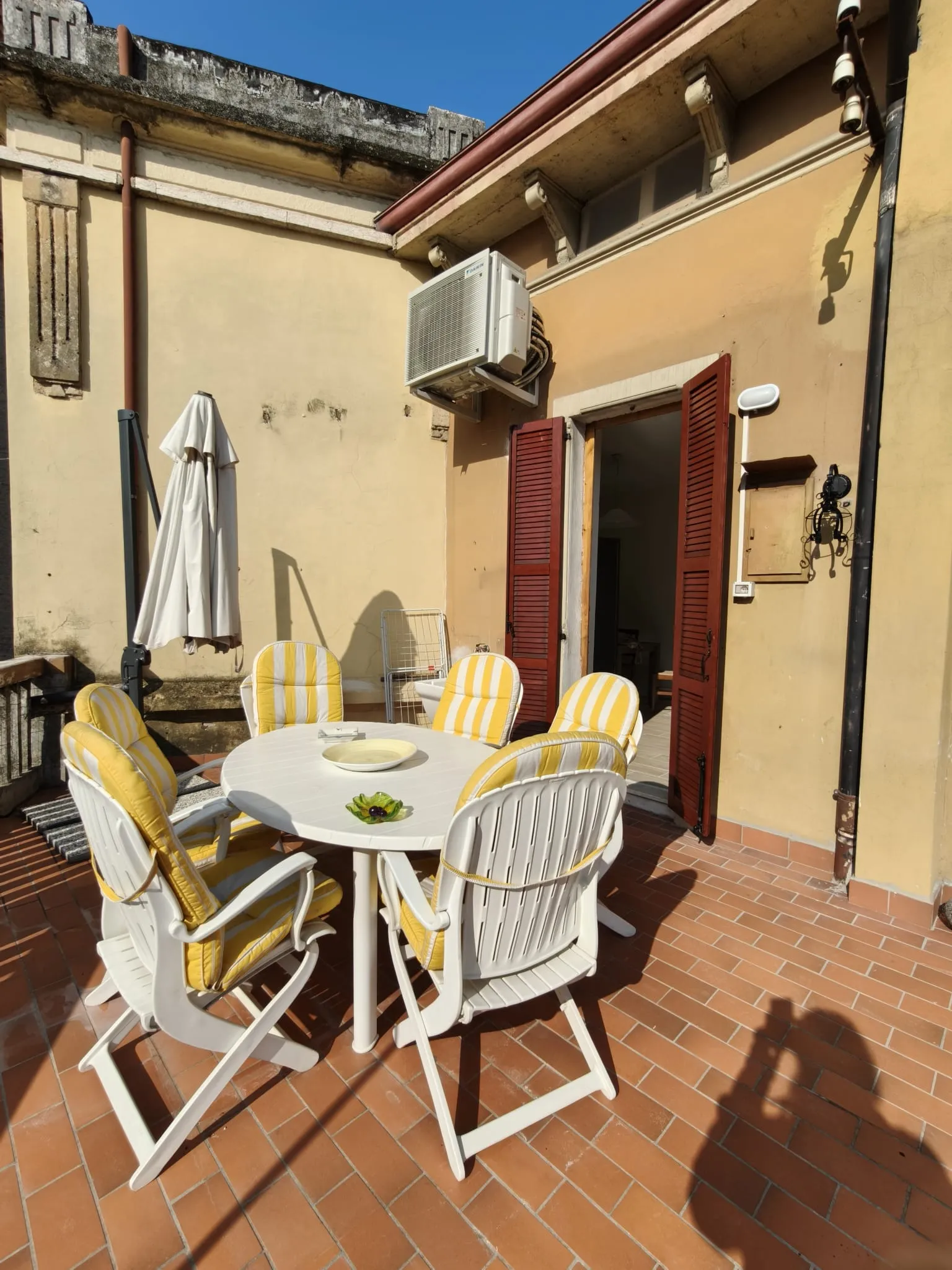 stanza-verona-borgoroma-lucianomanara-pc-12