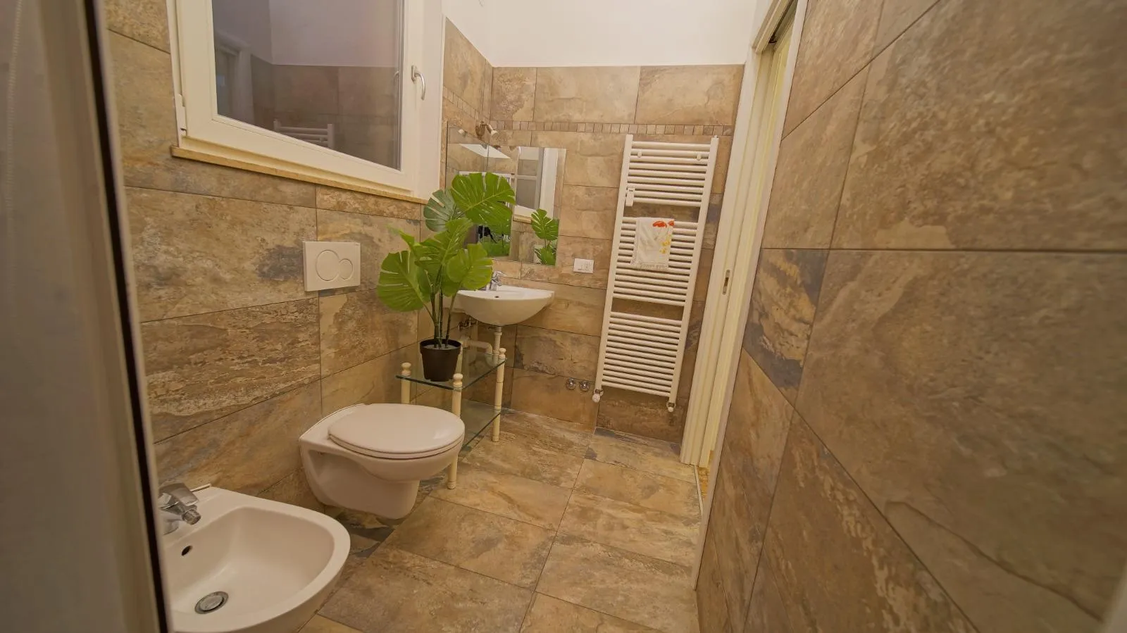 stanza-verona-borgotrento-lungadigecatena-pc-5