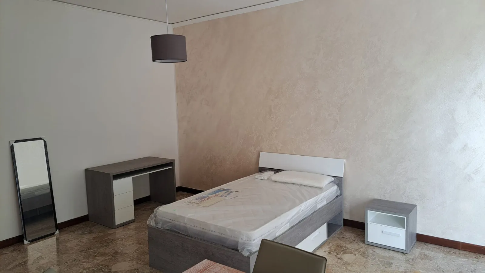 stanza-verona-borgotrento-vascodegama-c4-9