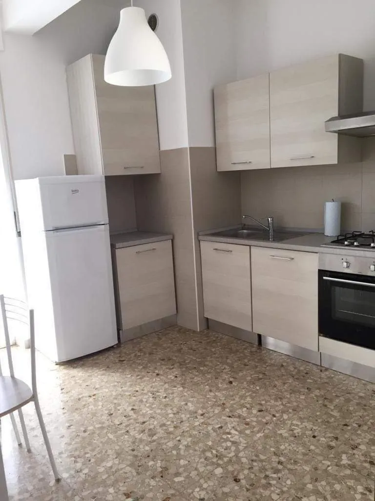 stanza-verona-borgovenezia-altichiero-pc-1