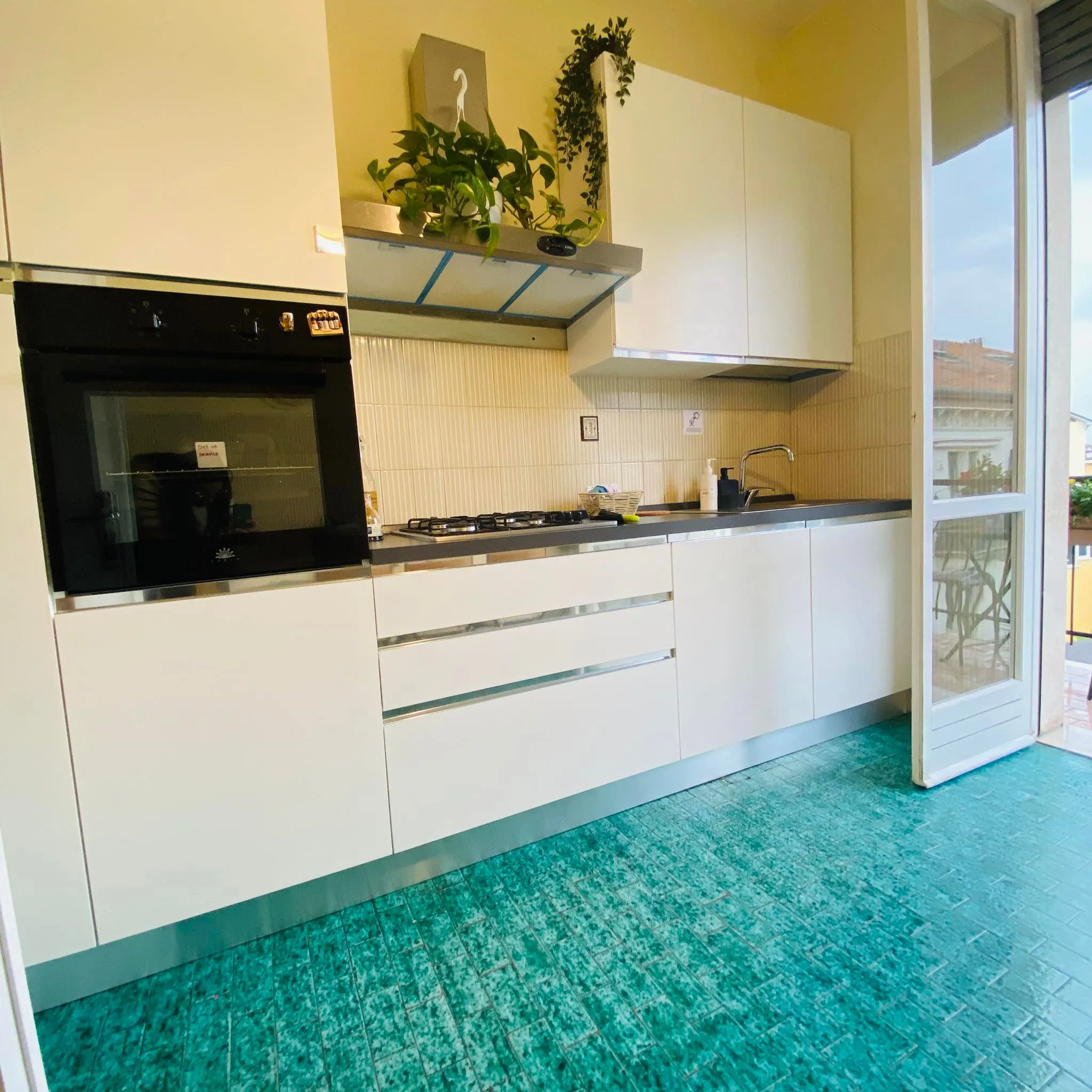 stanza-verona-borgovenezia-colonnellogiovannifincato-5