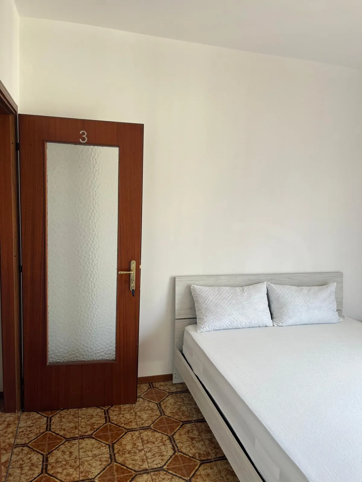 stanza-verona-borgoroma-bevilacqua-c3-3