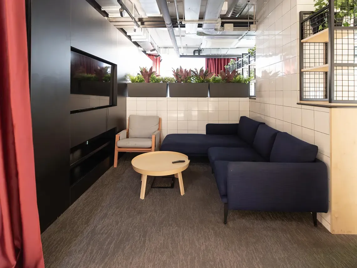 Yugo-Bologna-Laude-Living-36