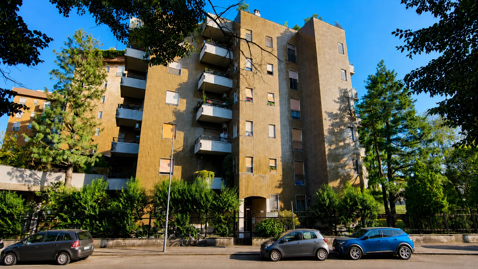 stanza-milano-bicocca-giovannisuzzani-pc-1
