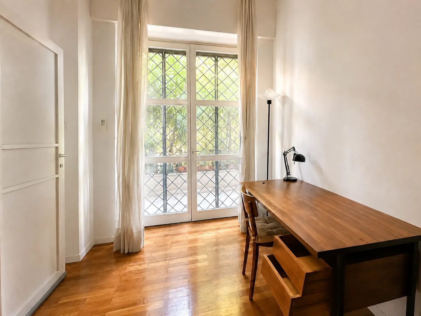 stanza-milano-citylife-euripide-pc-7