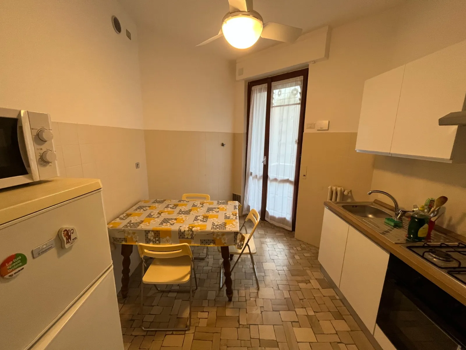 stanza-milano-scarampo-pc-2