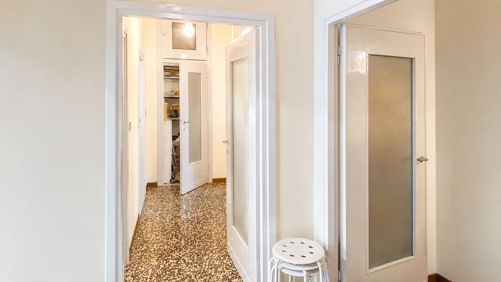 stanza-milano-alessandromazzucotelli-2