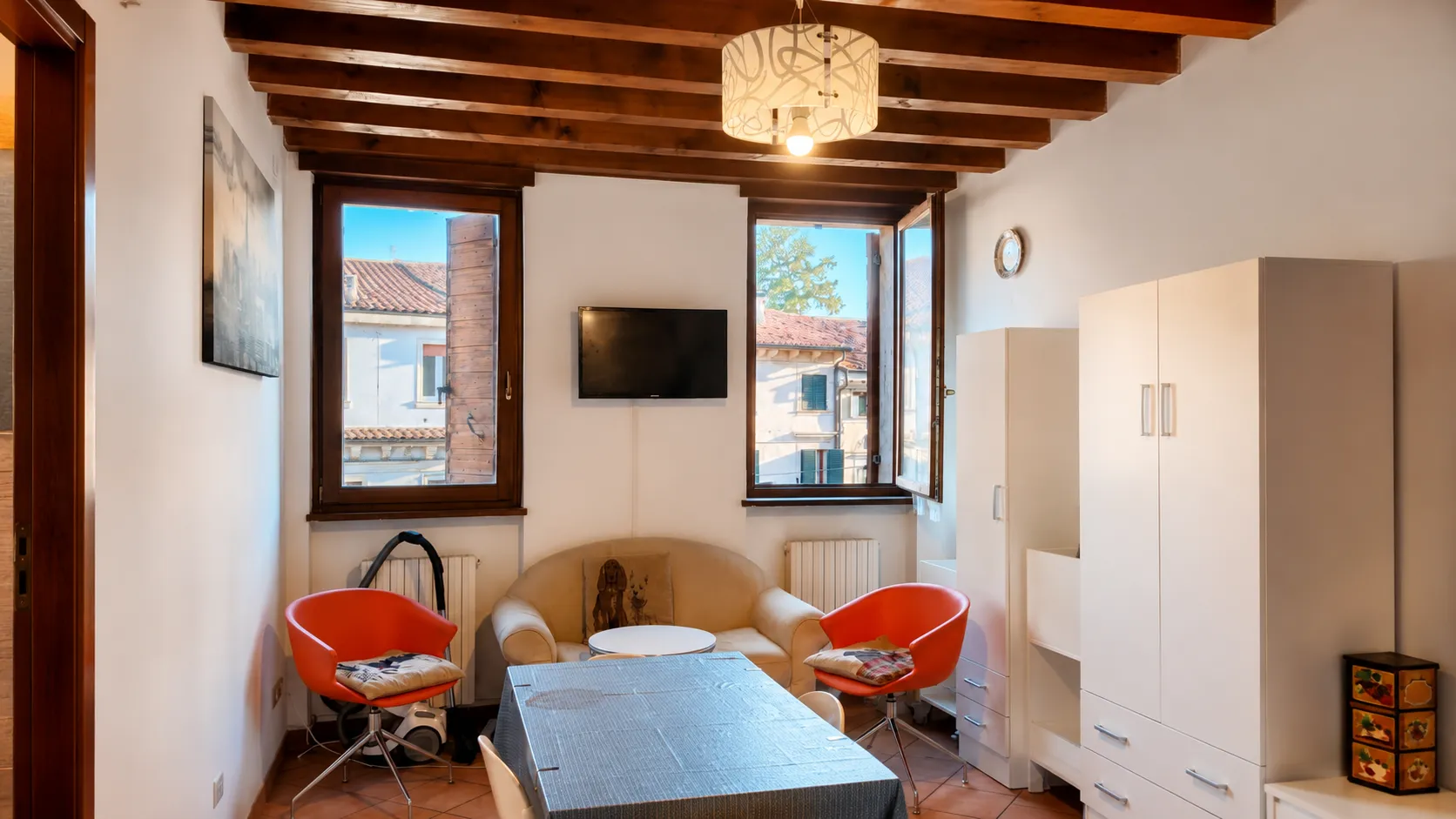 stanza-verona-veronetta-sannazzaro-pc-6