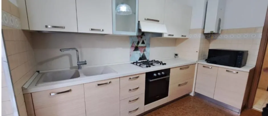 stanza-verona-borgotrieste-marcantoniodellatorre-9